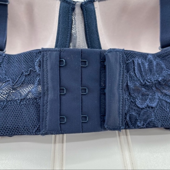 NWT Maidenform Navy Blue Sexy Lace Push-Up 5 Ways to Wear Bra 34D - Picture 5 of 9